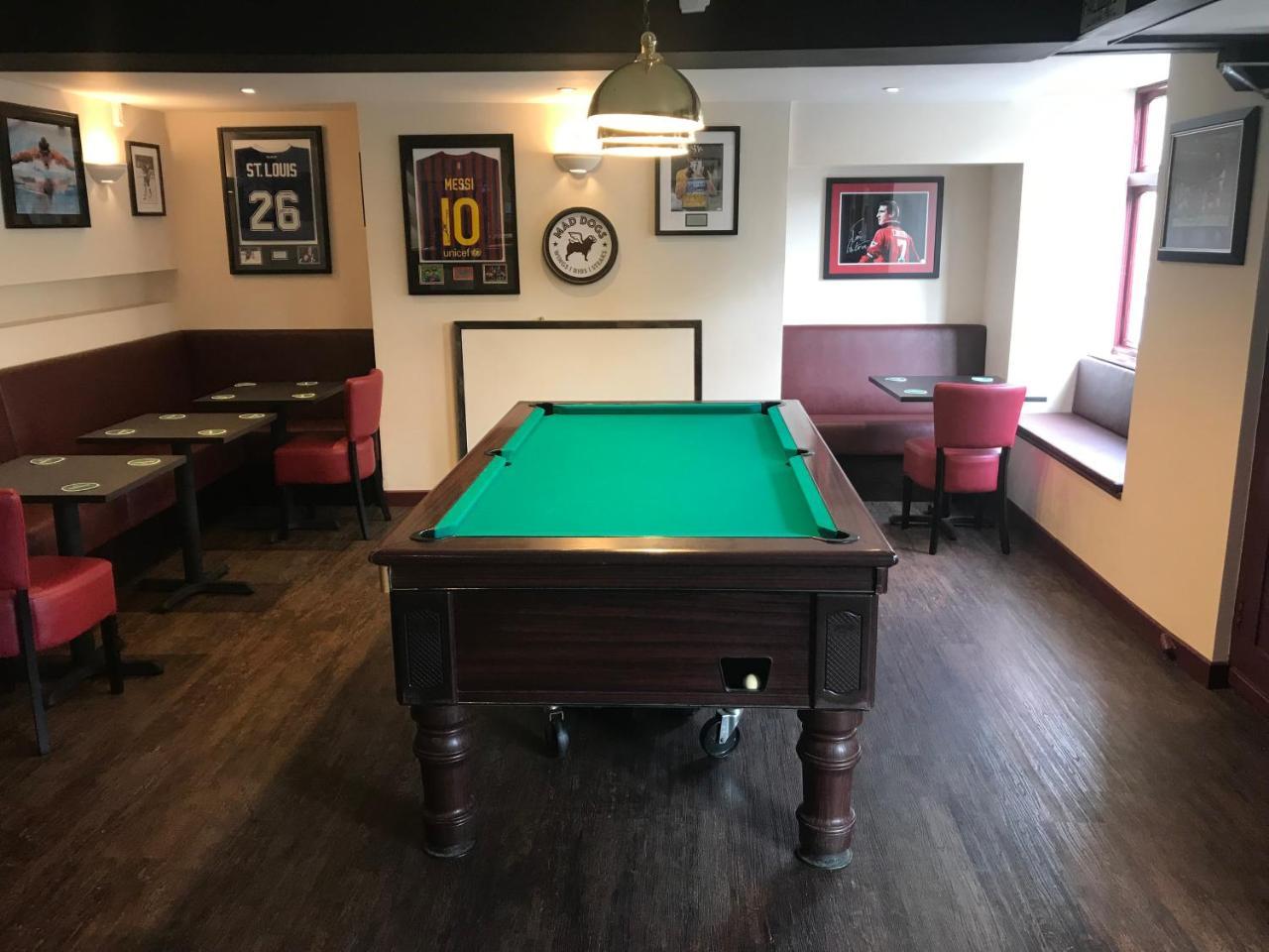 The Britannia Inn 舍伯恩 外观 照片